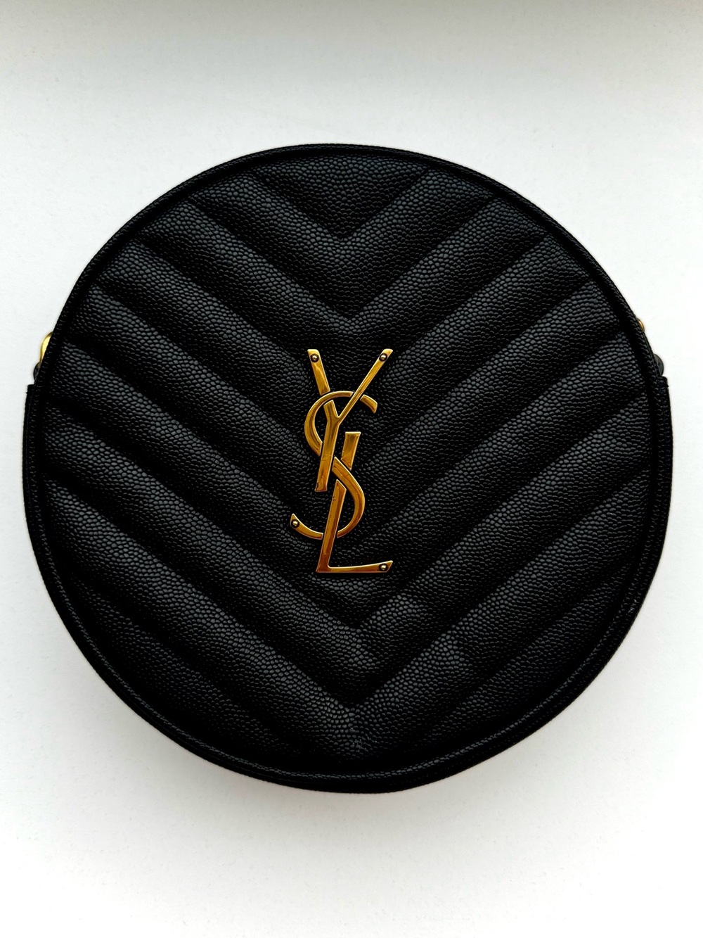 Saint Laurent Grain De Poudre Matelasse Chevron Quilted Round Bag, Gold Chain